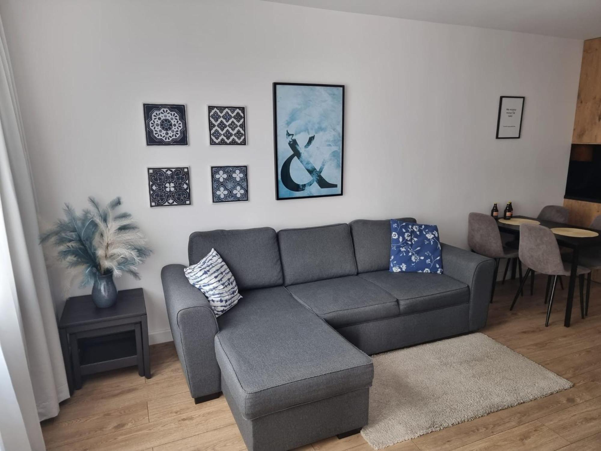 Apartament Near Sky Tower Wroclaw Exterior photo